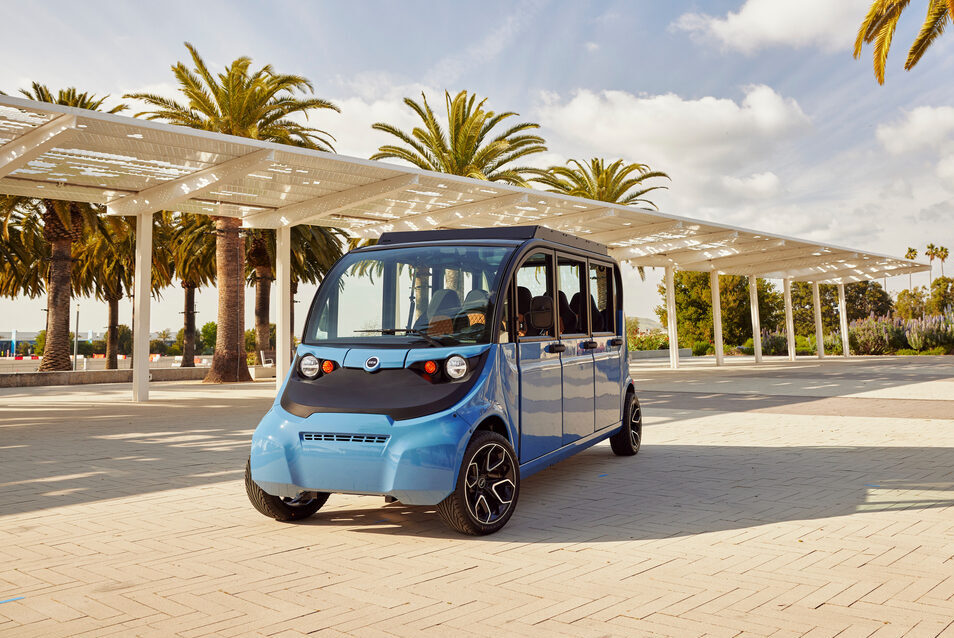 GEM e6 EV shuttle