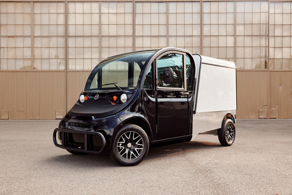 GEM eL XD small electric truck