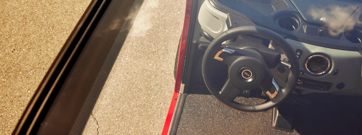 GEM e2 small electric car interior